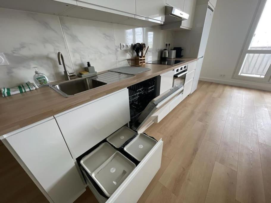 9 Mi From Stade De France - Charming 5-Room Saint-Denis (Seine-Saint-Denis) Exterior foto